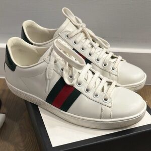 Gucci women’s  Ace sneakers